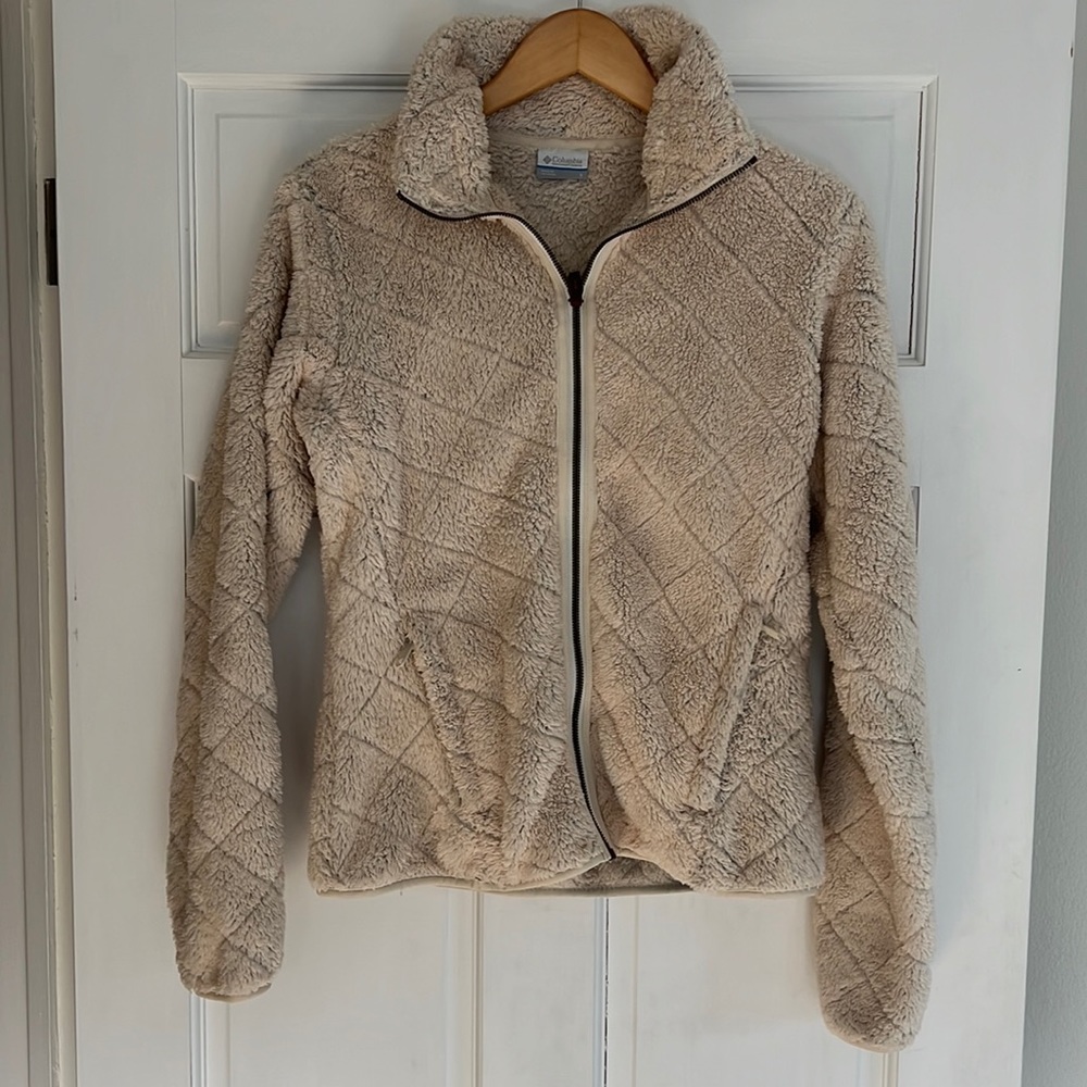 Columbia fluffy jacket